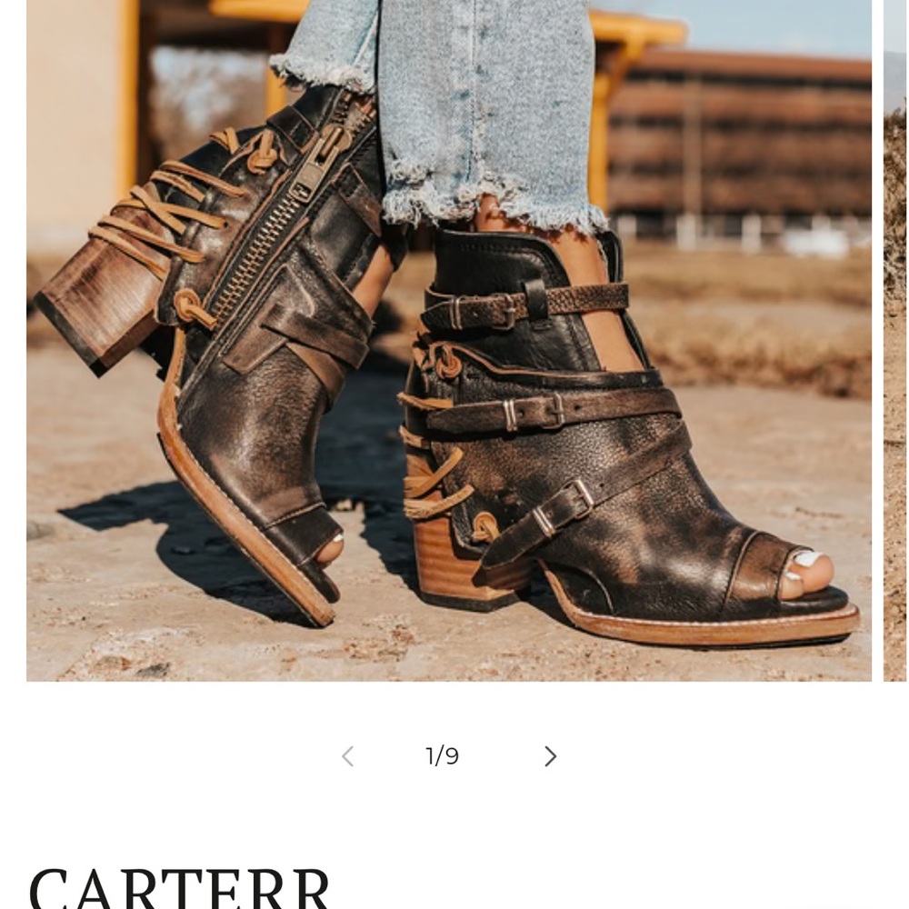 Freebird Carterr Chic ankle boot. Wore once. Brand new condition